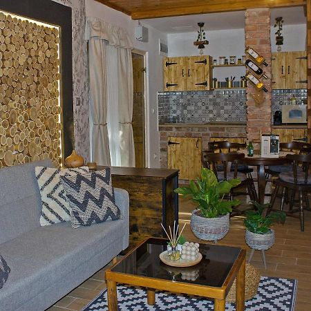 Cityside Cottage เอ็กเกอร์ ภายนอก รูปภาพ