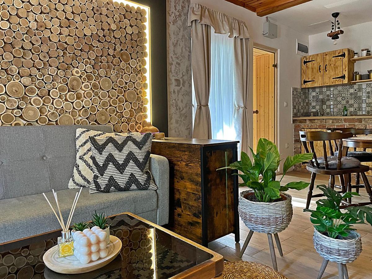 Cityside Cottage เอ็กเกอร์ ภายนอก รูปภาพ