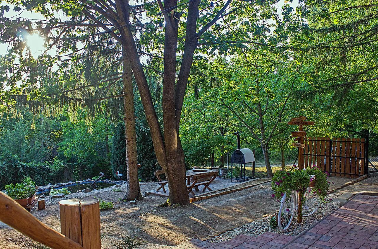 Cityside Cottage เอ็กเกอร์ ภายนอก รูปภาพ